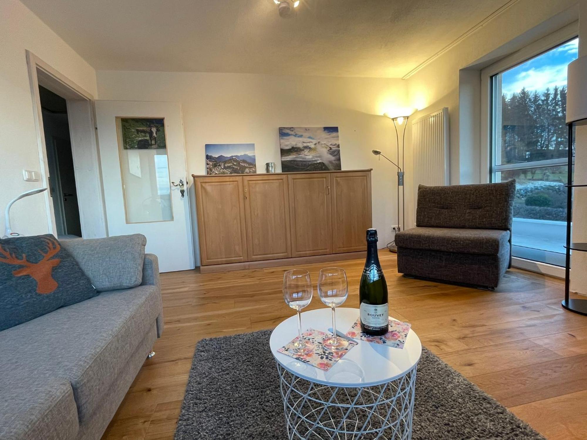 Wohnung Mit Ausblick Im Allgaeu Mit 2 Schlafzimmern Marktoberdorf Exterior photo